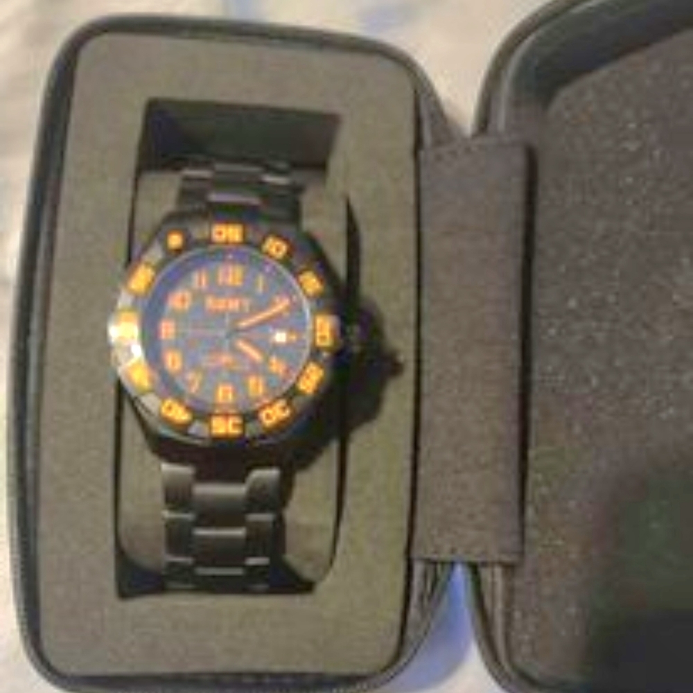 Men's watch